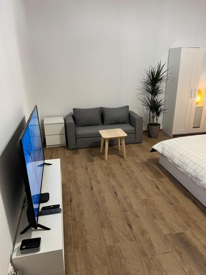 Paris Apartments คาโตวีตเซ ภายนอก รูปภาพ